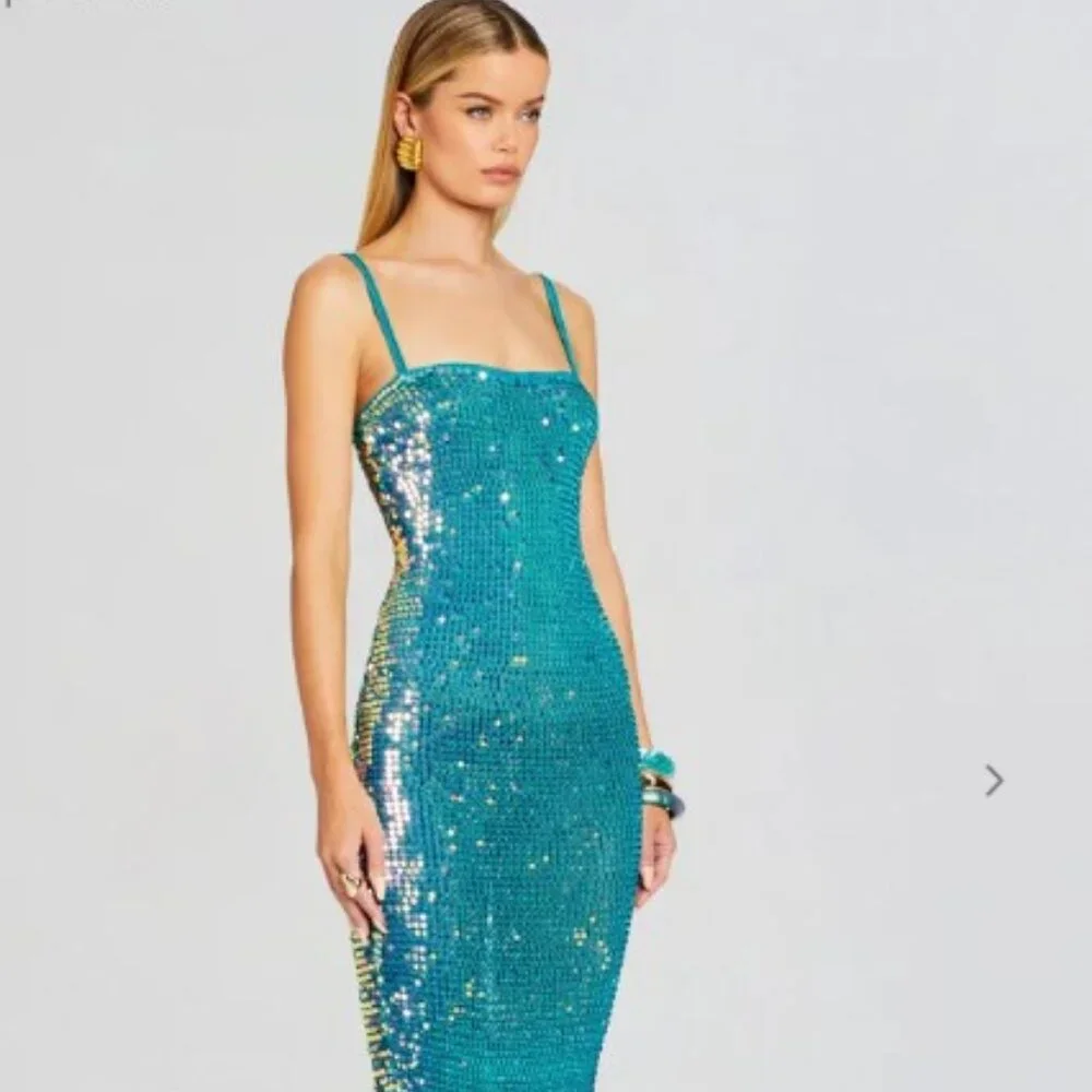 RETROFETE- Lisette Aquamarine Sequin Dress - Picture 2 of 7